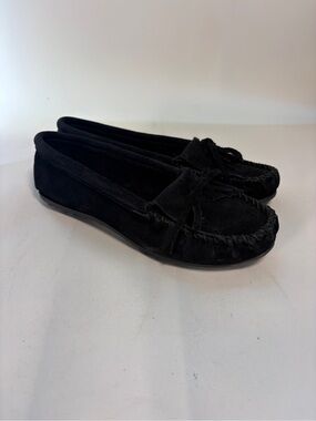 Minnetonka Women's Kilty Suede Moccasin Slippers Size 7.5